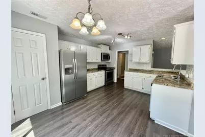 4226 Donegal Road, Hope Mills, NC 28348 - Photo 13