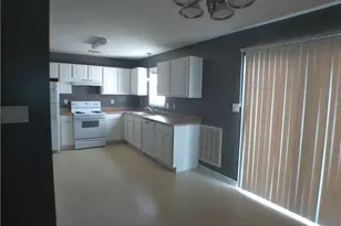 810 Lewis St, Fayetteville, NC 28303 - Photo 5