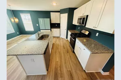 4029 Racking Horse Road, Hope Mills, NC 28348 - Photo 9