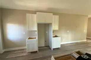 940 Lakewind, Sanford, NC 27332 - Photo 3