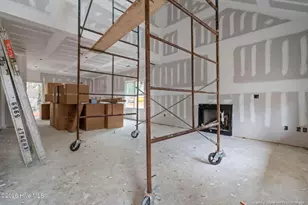 220 Telluride Ct, Aberdeen, NC 28315 - Photo 5