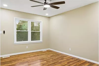 1425 E Manchester Road, Spring Lake, NC 28390 - Photo 5