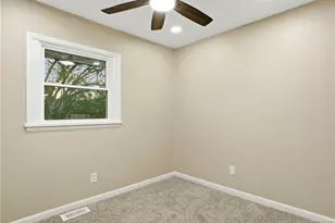 1425 E Manchester Rd, Spring Lake, NC 28390 - Photo 25