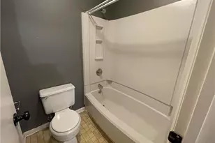 5734 Waters Edge Dr, Fayetteville, NC 28314 - Photo 7