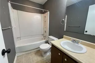 5734 Waters Edge Dr, Fayetteville, NC 28314 - Photo 5