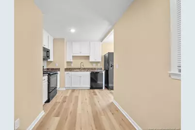 704 Dwain Drive Drive, Fayetteville, NC 28305 - Photo 7