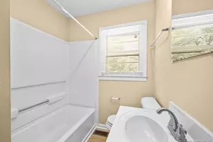 704 Dwain Dr Dr, Fayetteville, NC 28305 - Photo 19