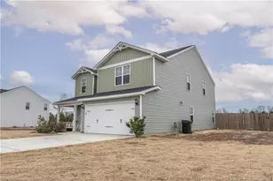 214 Taylors Crk Wy, Godwin, NC 28344 - Photo 3