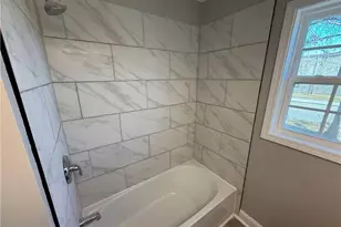 213 E 23rd St, Lumberton, NC 28358 - Photo 13