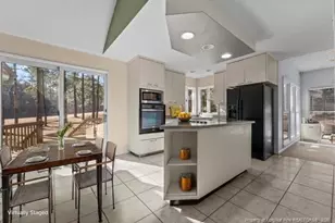 15620 Fox Ln, Wagram, NC 28396 - Photo 5