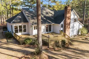 15620 Fox Ln, Wagram, NC 28396 - Photo 13