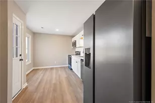 2007 Rottingham Ct, Fayetteville, NC 28304 - Photo 9