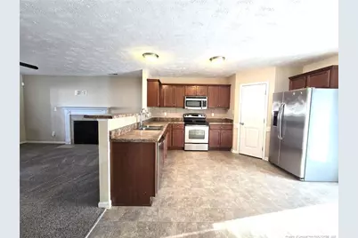 5241 Goshawk Drive, Hope Mills, NC 28348 - Photo 9