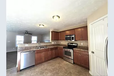 5241 Goshawk Drive, Hope Mills, NC 28348 - Photo 11