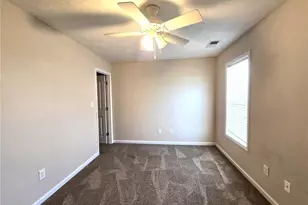 5241 Goshawk Dr, Hope Mills, NC 28348 - Photo 27