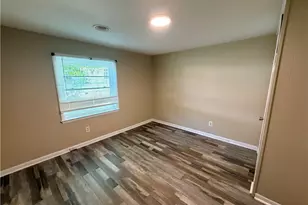 1925 Progress St, Fayetteville, NC 28306 - Photo 9