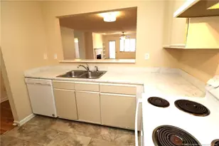 510 Springfork Dr, Cary, NC 27513 - Photo 9