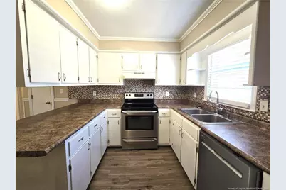 266 Channing Drive, Fayetteville, NC 28303 - Photo 9