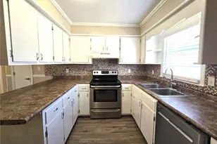 266 Channing Dr, Fayetteville, NC 28303 - Photo 9