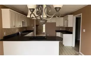 47 Hidden Cove Ln, Clinton, NC 28328 - Photo 3