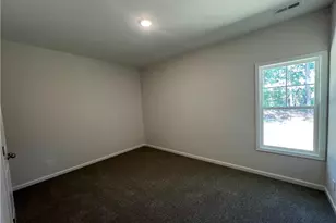 129 Traveller Way, Raeford, NC 28376 - Photo 15