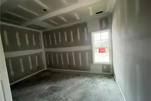 129 Traveller Way, Raeford, NC 28376 - Photo 5