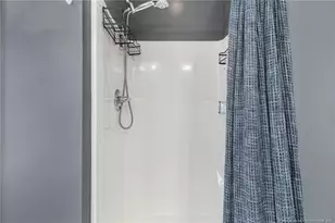 413 Holman St, Fayetteville, NC 28306 - Photo 21