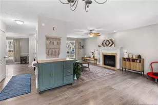 413 Holman St, Fayetteville, NC 28306 - Photo 9