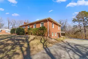 95 Windsor St, Goldston, NC 27252 - Photo 49