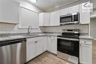 207 S Windsor Dr, Fayetteville, NC 28301 - Photo 11