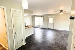 5200 Sundown Dr, Fayetteville, NC 28303 - Photo 3