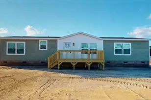 3277 McGirt Rd, Maxton, NC 28364 - Photo 1