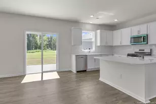 337 Hartfield Ave, Raeford, NC 28376 - Photo 7