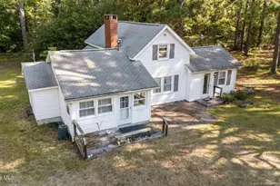 376 Foxfire Rd, Aberdeen, NC 28315 - Photo 3