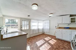 376 Foxfire Rd, Aberdeen, NC 28315 - Photo 9