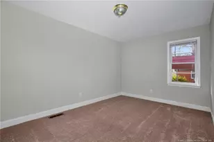 325 Jefferson Dr, Fayetteville, NC 28303 - Photo 25