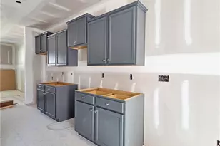 309 Appaloosa Dr, Spring Lake, NC 28390 - Photo 9