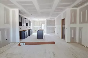 309 Appaloosa Dr, Spring Lake, NC 28390 - Photo 5