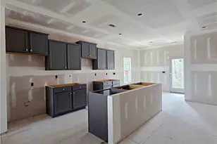 309 Appaloosa Dr, Spring Lake, NC 28390 - Photo 5