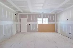 331 Appaloosa Dr, Spring Lake, NC 28390 - Photo 3