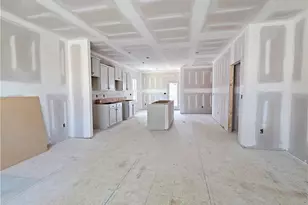 349 Appaloosa Dr, Spring Lake, NC 28390 - Photo 3