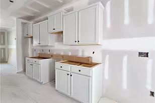 349 Appaloosa Dr, Spring Lake, NC 28390 - Photo 9