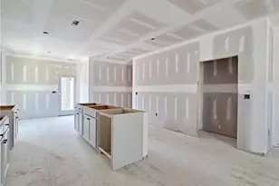 349 Appaloosa Dr, Spring Lake, NC 28390 - Photo 5