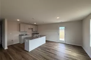 61 Baxley Dr, Dunn, NC 28334 - Photo 3