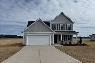 61 Baxley Dr, Dunn, NC 28334 - Photo 1