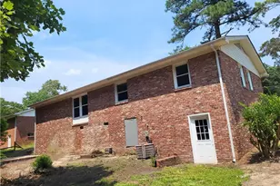 182 Summerhill Rd, Fayetteville, NC 28303 - Photo 3