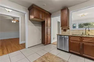 316 Pinecrest Dr, Fayetteville, NC 28305 - Photo 15