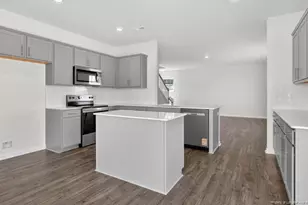 1026 Misty Creek Dr, Aberdeen, NC 28315 - Photo 11