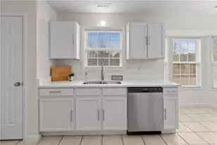 1011 Gatesville Dr, Hope Mills, NC 28348 - Photo 13