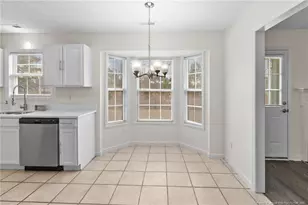 1011 Gatesville Dr, Hope Mills, NC 28348 - Photo 9